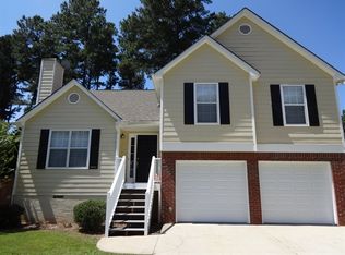 1070 Athena Ct, Acworth, GA 30101