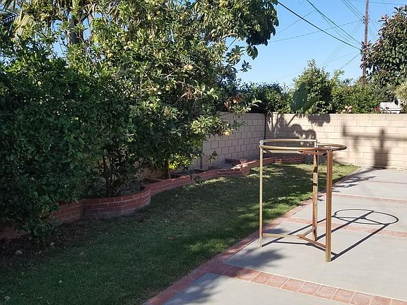 2nd image of 6075 Marian Ave