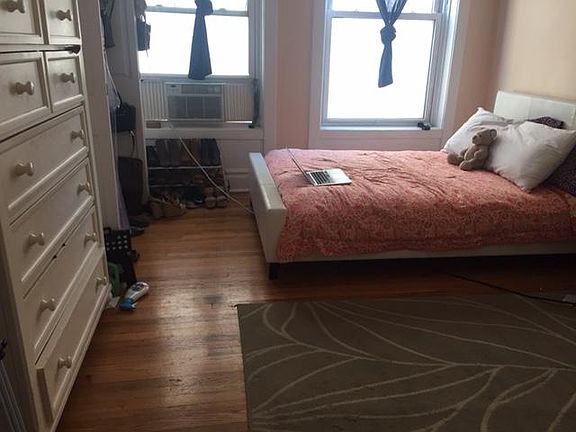 5th image of 2537 N Sheffield Ave #307