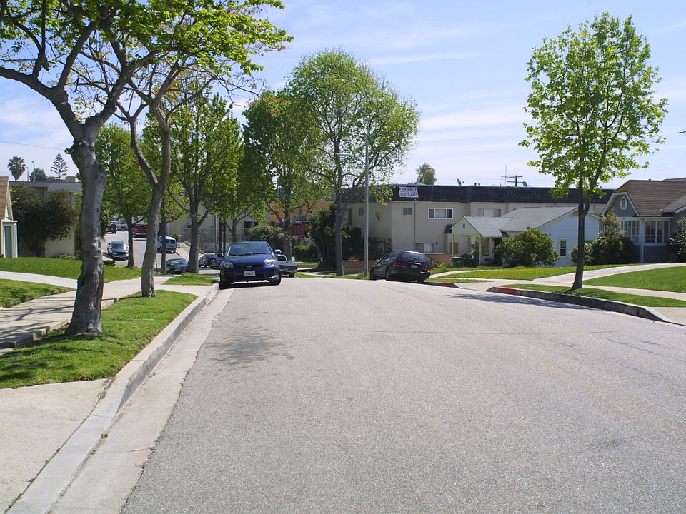 Building Photo 3