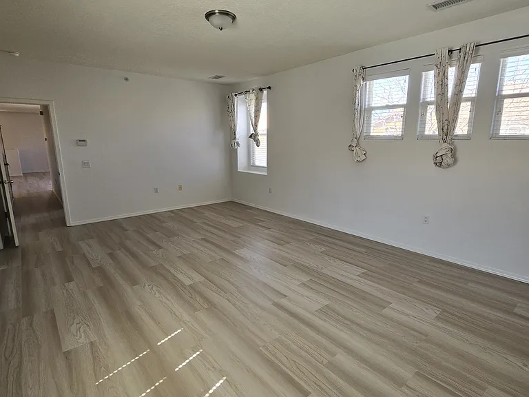 601 Menaul Blvd NE #4406 — Photo 17