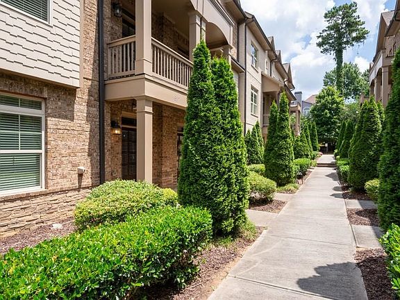 2nd image of 317 Garland Woods Ct