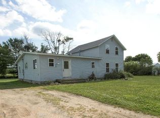 6909 E Meinert Rd, Holton, MI 49425