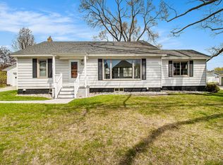 702 Saint Paul St, Ludington, MI 49431
