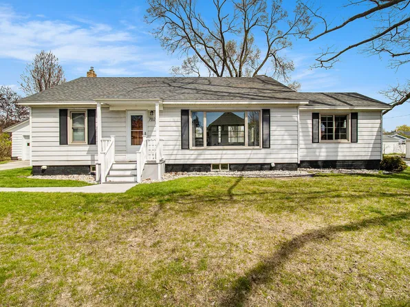 702 Saint Paul St, Ludington, MI 49431