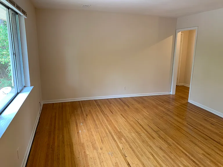 3339 Old Montgomery Hwy #C — Photo 3