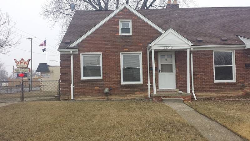 2nd image of 22715 Brittany Ave