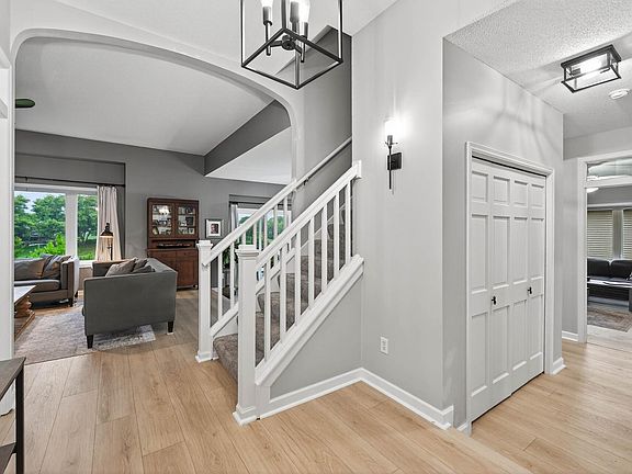 5th image of 20771 Independence Ave