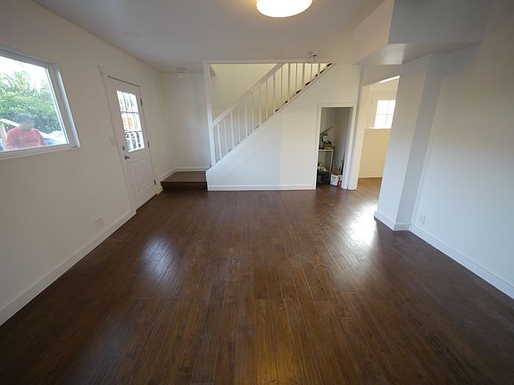 2nd image of 2820 W Avenue 33