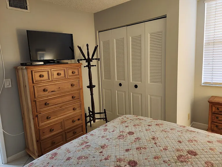450 Egret Cir — Photo 20