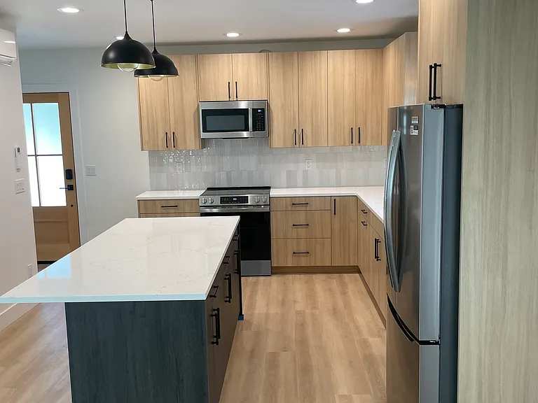 3716 Bagley Ave N — Photo 4