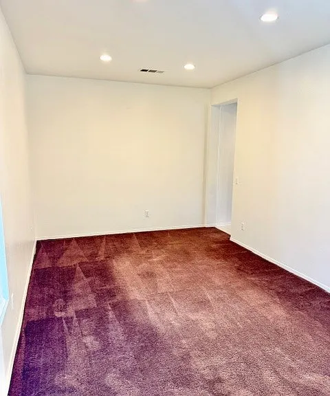 1562 Cheshire Dr — Photo 5