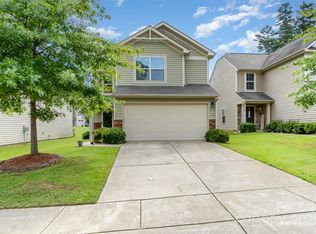 906 Rook Rd, Charlotte, NC 28216