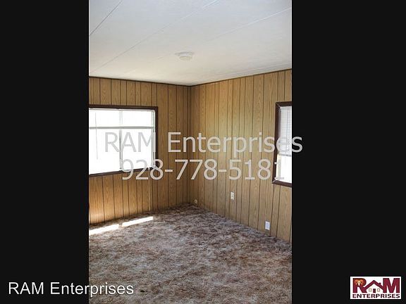 5th image of 904 Oak Terrace Dr