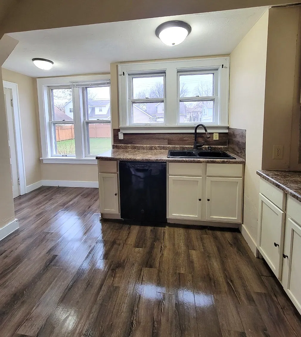 1024 South 4th Avenue - 1 — Photo 3
