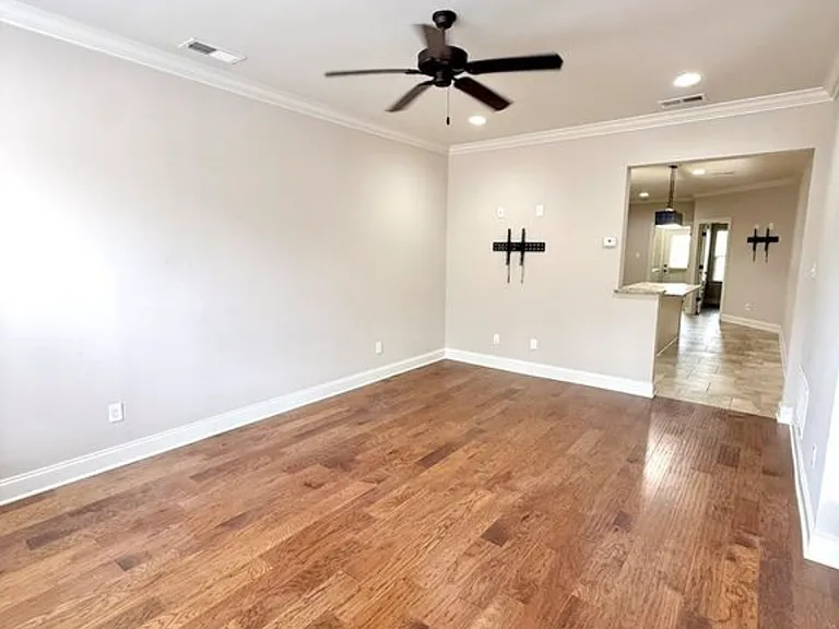 4125 Fieldstone Loop — Photo 2