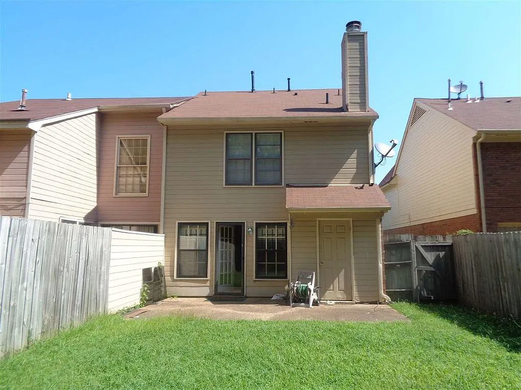 2 bed, 1400 sqft, $1,175 — Photo 3