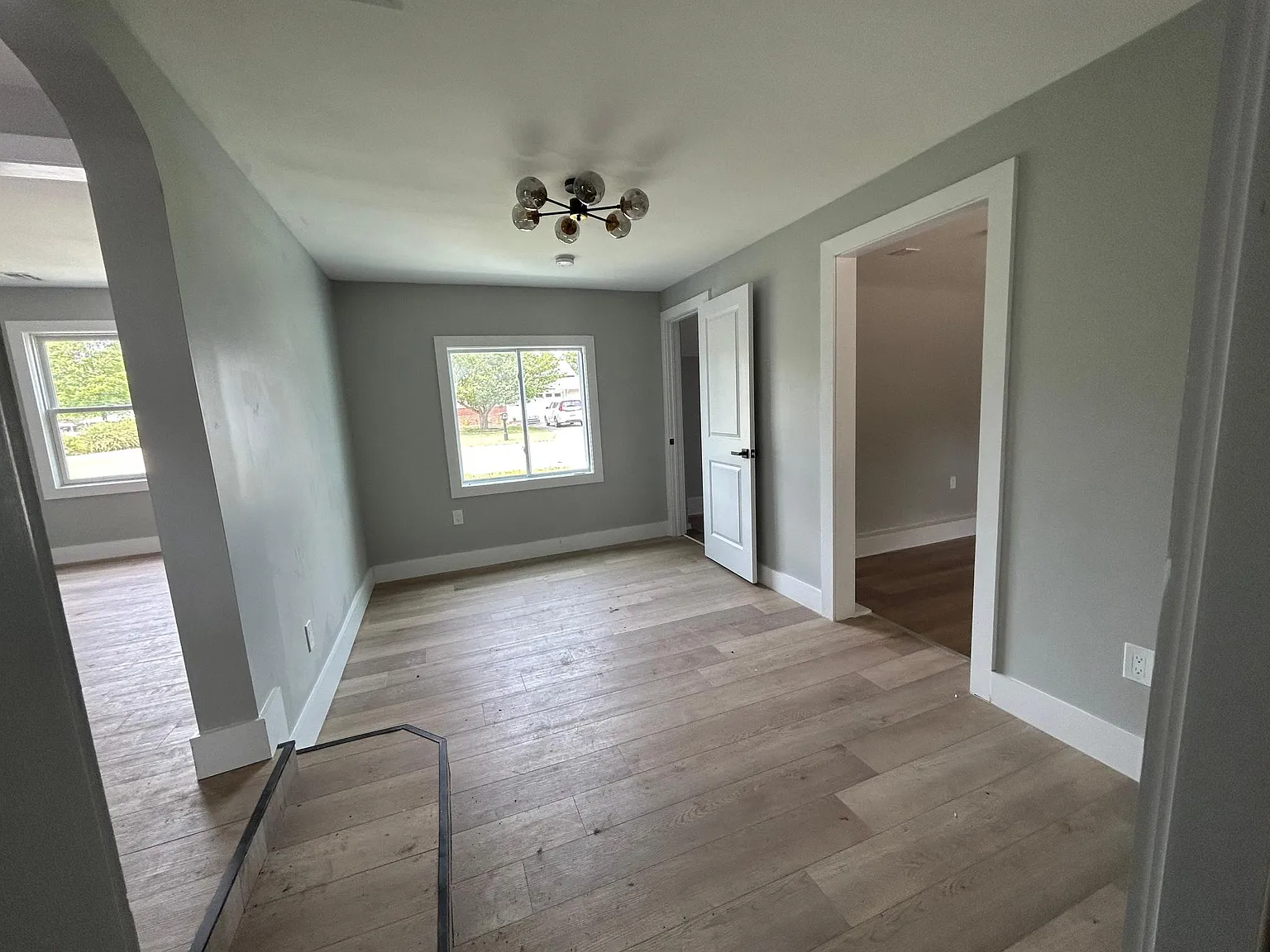 1208 Broadway Blvd photo 1
