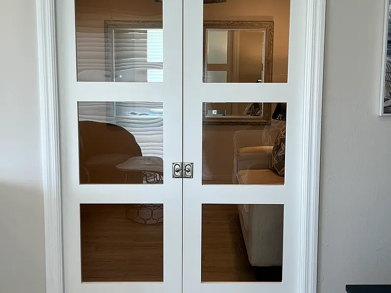 Private den