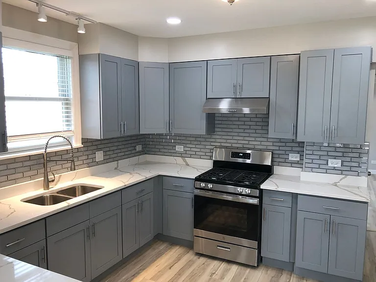 3102 Scoville Ave — Photo 12