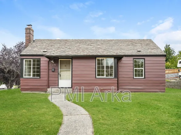 7306 S 115th St, Seattle, WA 98178