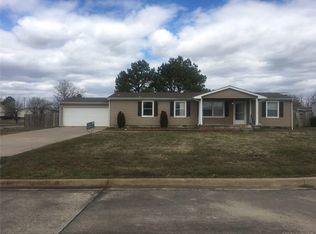 600 Crabapple Ct, Muskogee, OK 74403