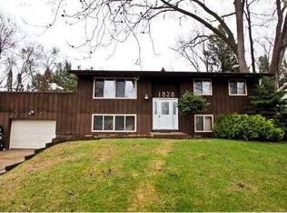 1828 Walter St, Saint Paul, MN 55109