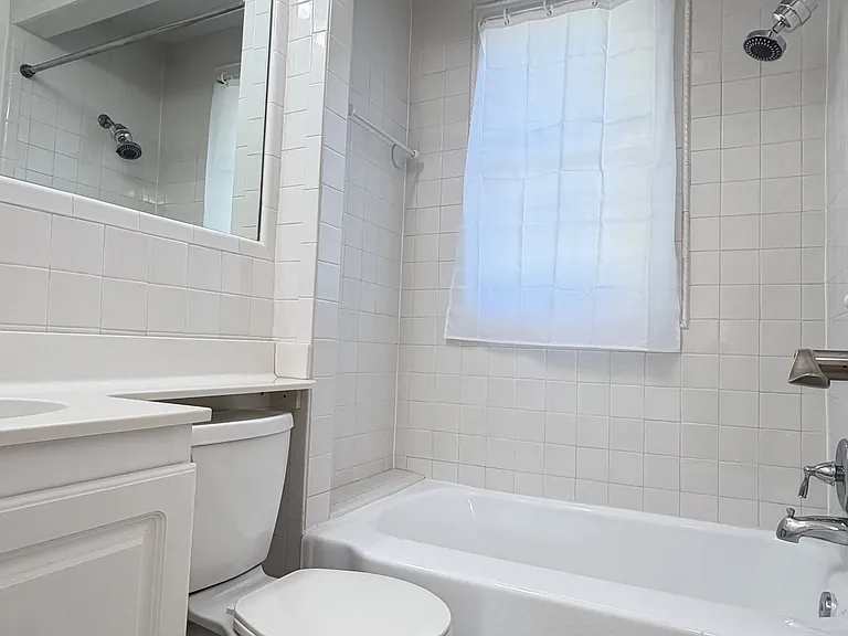 819 S Alfred St #2 — Photo 20