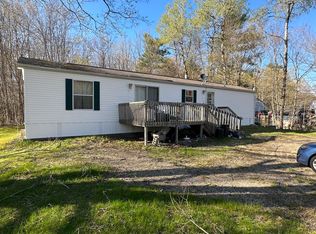 86 Narragansett Trl, Buxton, ME 04093