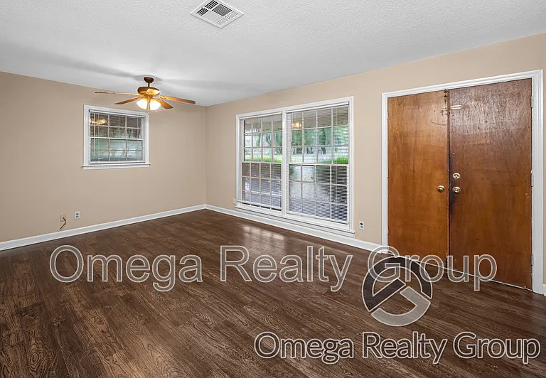 106 Murfee Dr — Photo 8