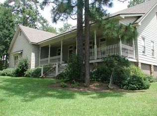 140 Honeysuckle Rd, Eclectic, AL 36024