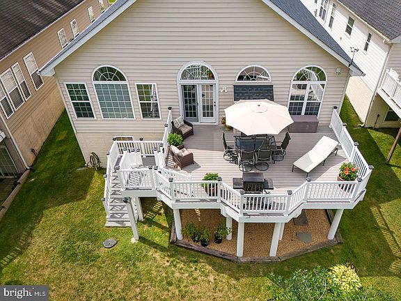 5th image of 154 Encore Ct