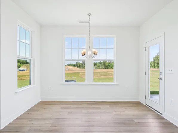 1520 Briar Brook Ln, Zebulon, NC 27597