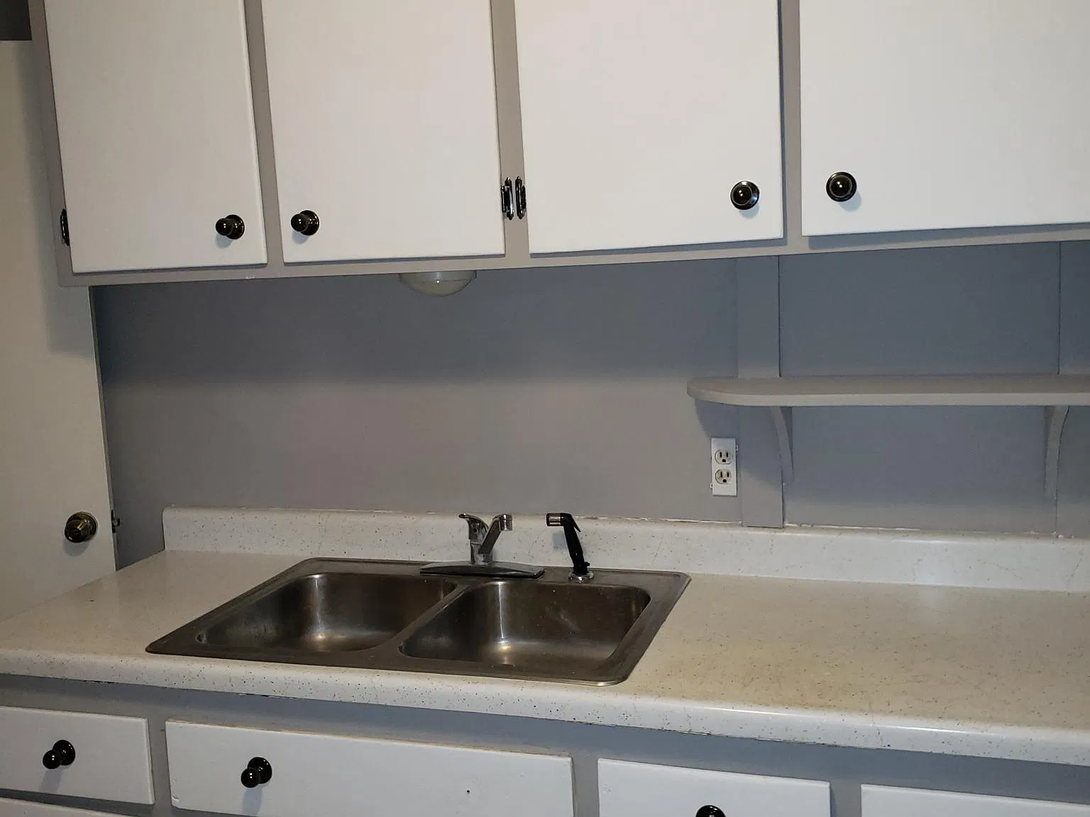 909 Harding St — Photo 2