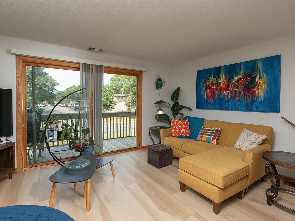 1st image of 1109 Highland Ave