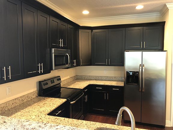 2nd image of 2553 S Mills Ave