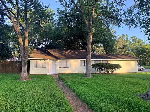 1111 Alvin Ave Photo 1