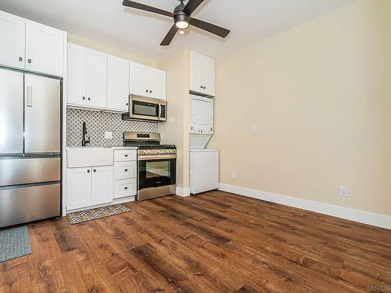 4175 Sycamore Dr #A — Photo 8