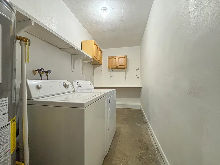 3645 NW 195th Ter — Photo 21