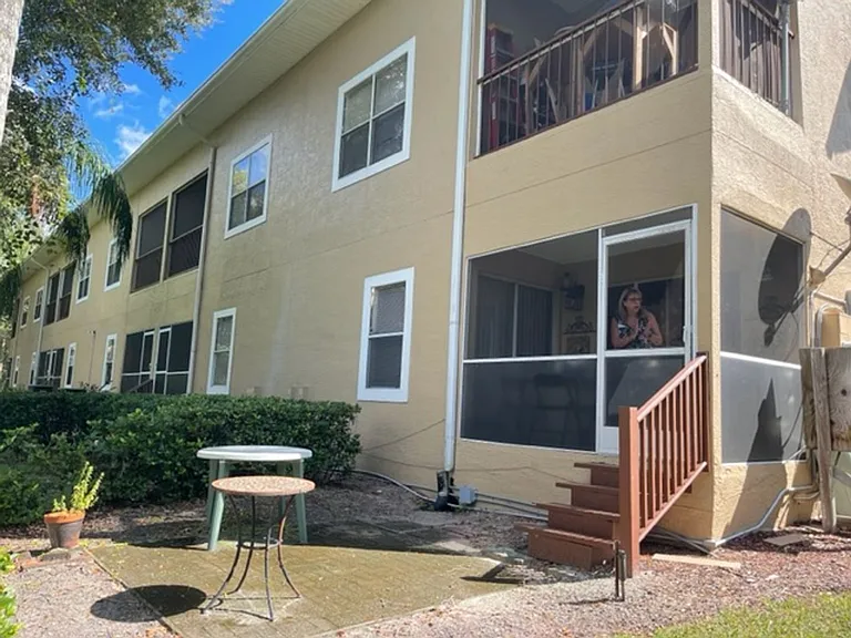 8836 Coral Palms Ct #A — Photo 18