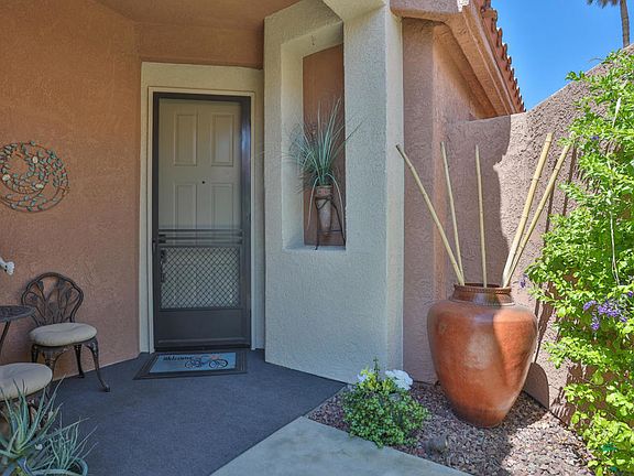 3rd image of 42693 Turqueries Ave