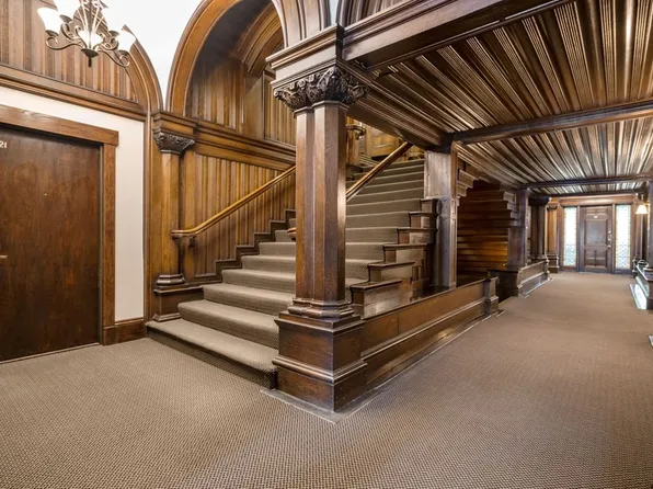 90 Park St APT 21, Brookline, MA 02446