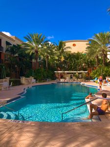 600 S Dixie Hwy APT 205, West Palm Beach, FL, 33401