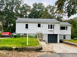 28 Linwood Ave, North Reading, MA 01864