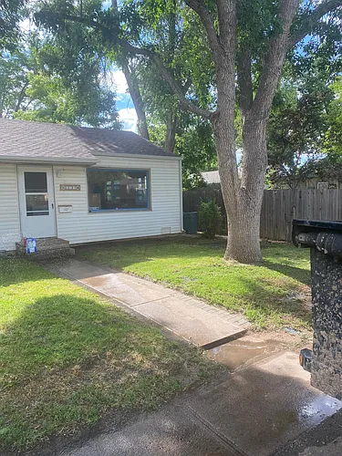 624 Colorado St Photo 1