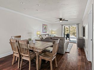 1202 Hi Stirrup UNIT 400, Horseshoe Bay, TX 78657