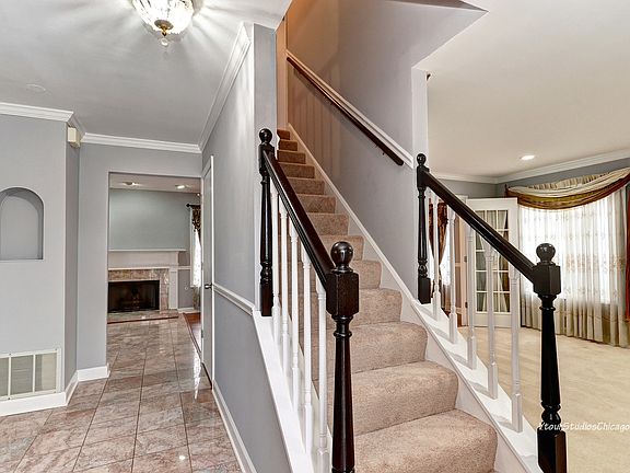 4th image of 1119 Ashford Ln