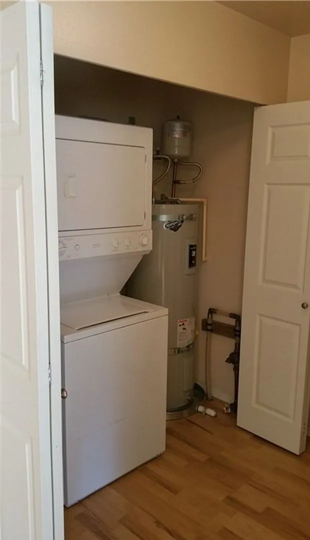 5786 Portal Way — Photo 4