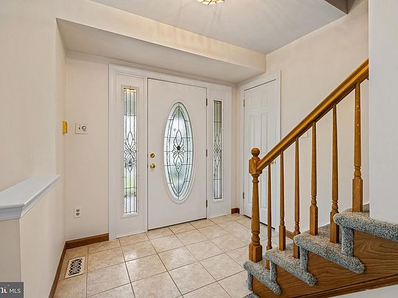 3rd image of 2 Dorado Ct