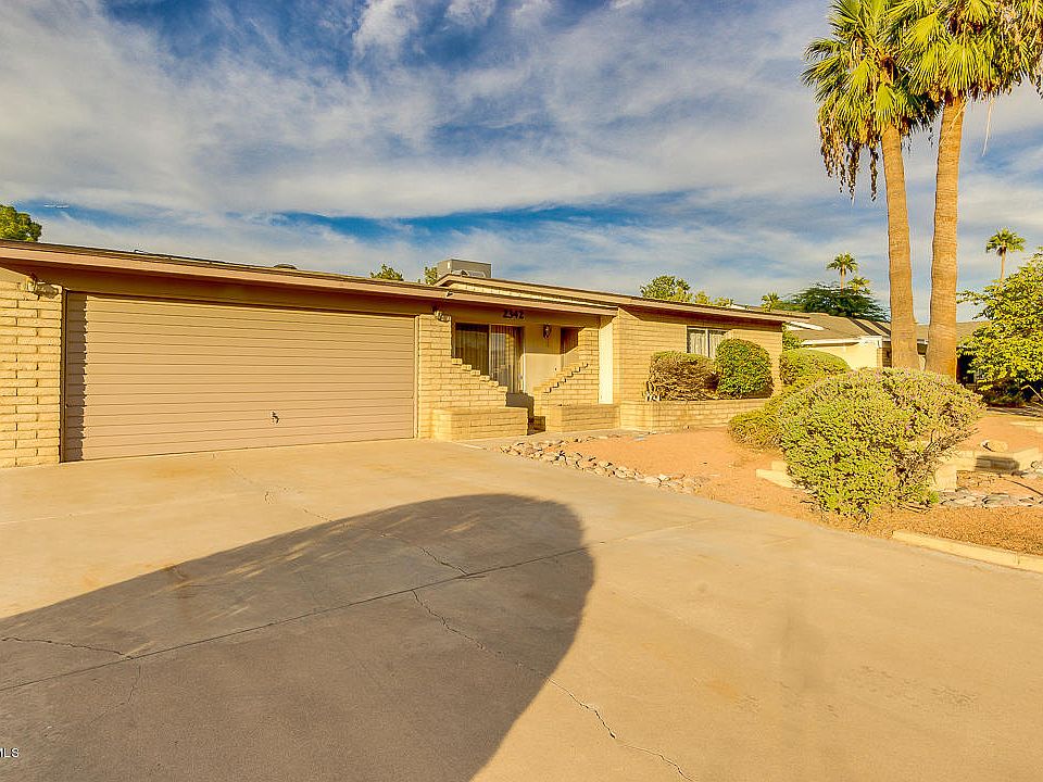 1st image of 2342 W Del Campo Cir